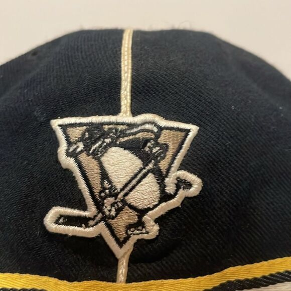 American Needle- Pittsburgh Penguins Hockey Wool Blend Flat Brim Hat- Size 7 1/8 - Picture 2 of 9